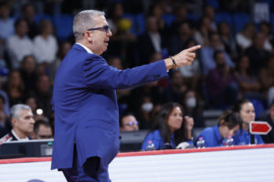 Coach De Raffaele dopo Pesaro - Reyer