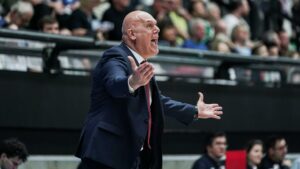 Neven Spahija dopo la sconfitta nel derby del PalaVerde