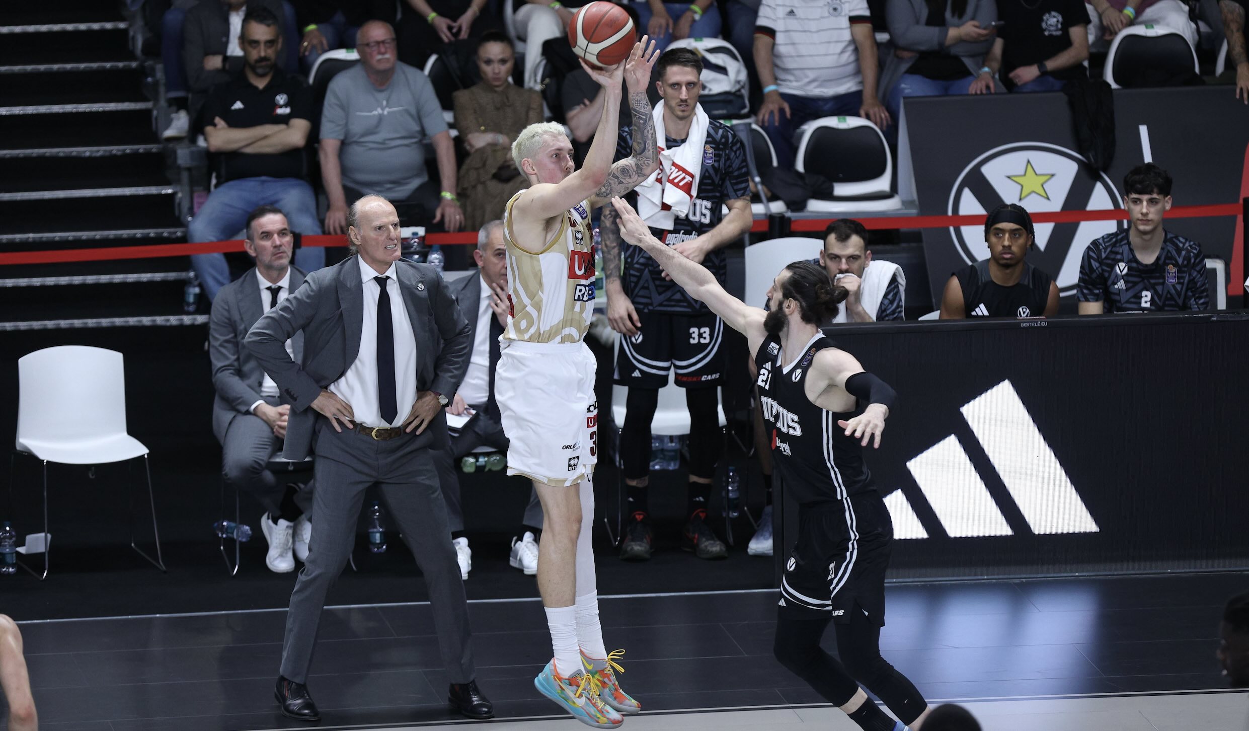 Quarti Playoff G2: Virtus Segafredo Bologna – Umana Reyer Venezia 77-75