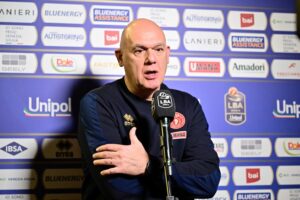 Coach Neven Spahija e Stefan Nikolic dopo la vittoria al PalaTrieste