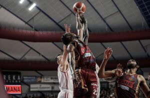 Parks accende Gara 4: 
